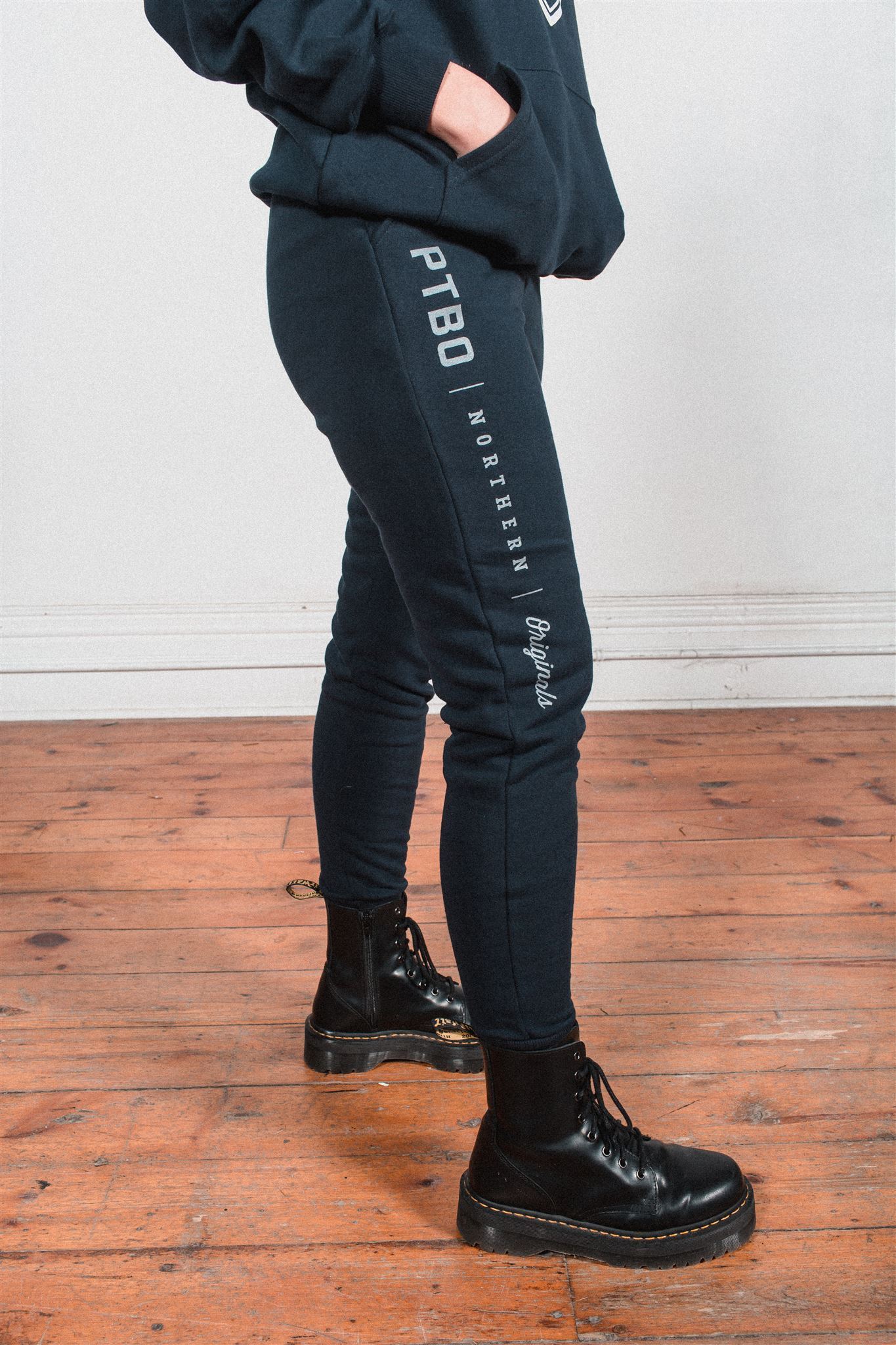 PTBO - W Original Crest Track Pants